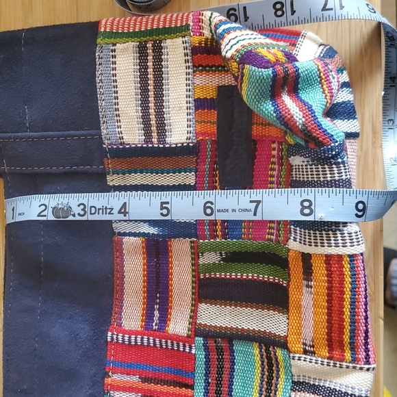 Guatemalan patchwork Suede shoulder bag - Picture 6 of 7